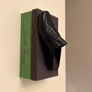 Sesto Meucci black loafers never been worn.